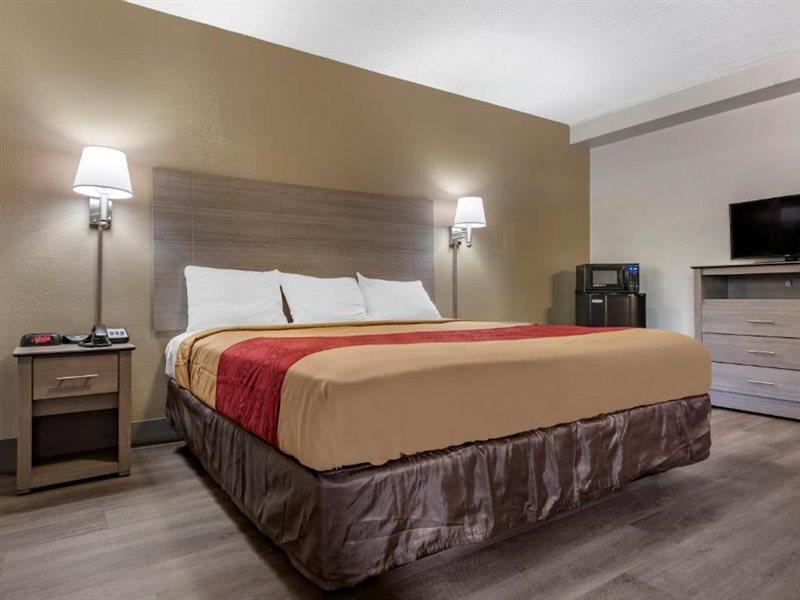 Econo Lodge Dewitt I-90 Ngoại thất bức ảnh