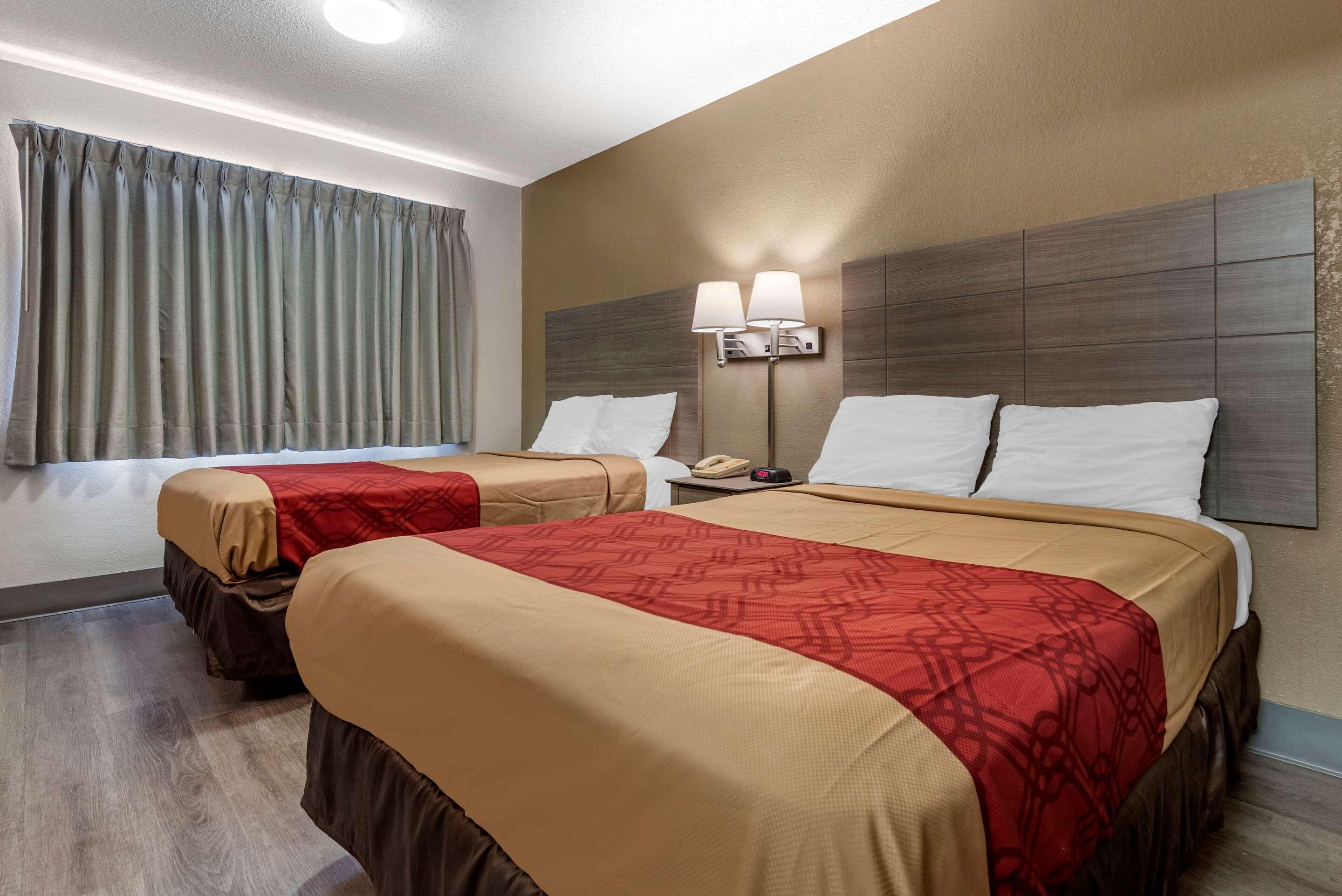 Econo Lodge Dewitt I-90 Ngoại thất bức ảnh