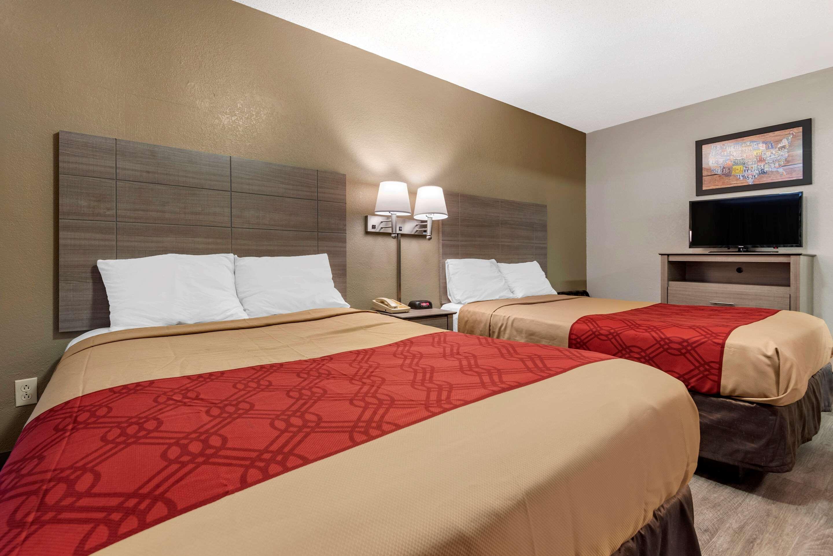 Econo Lodge Dewitt I-90 Ngoại thất bức ảnh