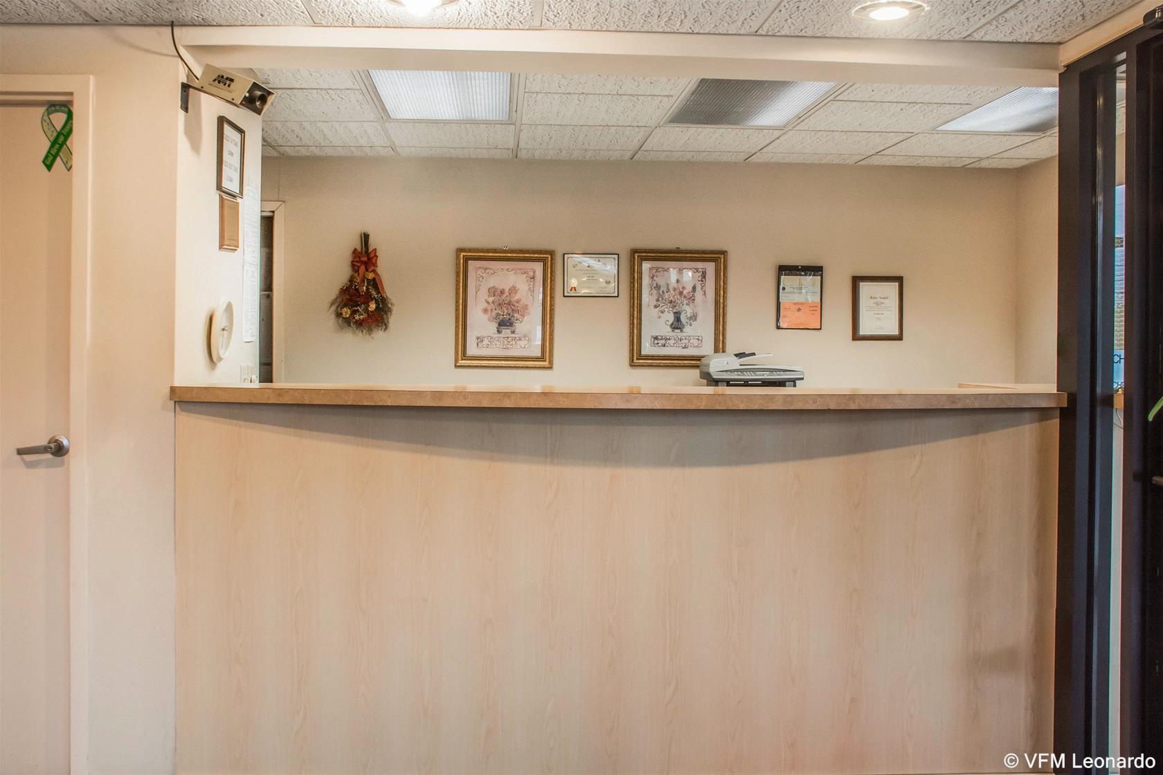 Econo Lodge Dewitt I-90 Ngoại thất bức ảnh